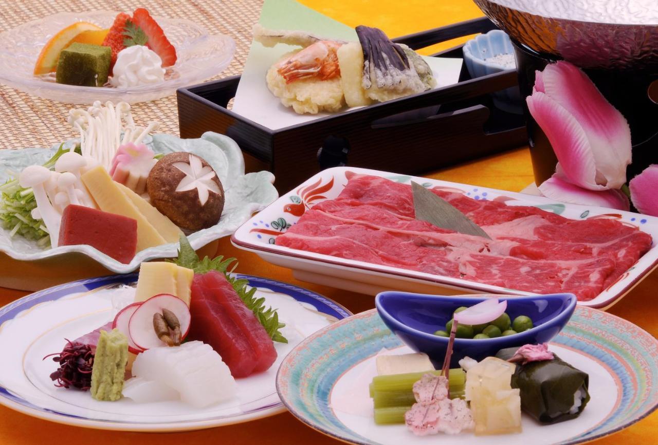 Crefeel Koto Hotell Higashiomi Exteriör bild